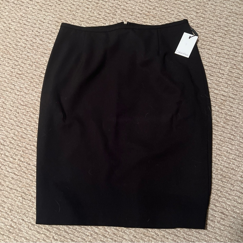NWT Calvin Klein Black Pencil Skirt, size 8